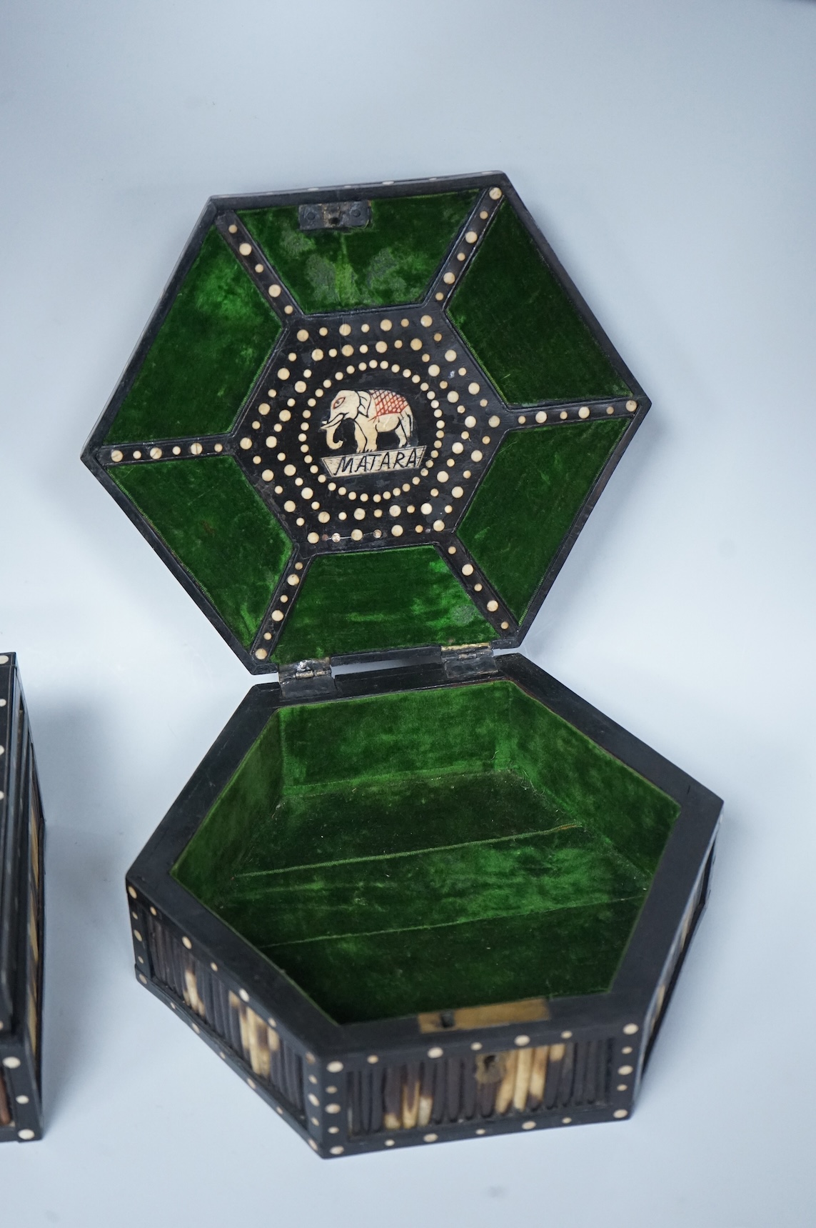 Two Ceylonese porcupine quill boxes, largest 20cm wide